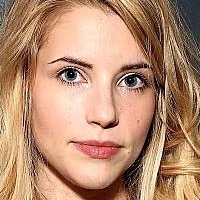 Wallis Currie-Wood Nahé
