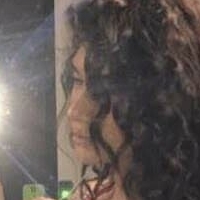Yesenia Oz Nahé
