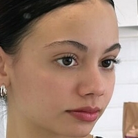 Zoe Manoek Nahé