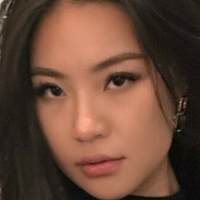 Zoey J Dragon Nahé