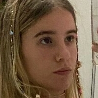 zoeybelle Nahé