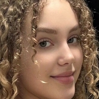 zoeycurly Nahé